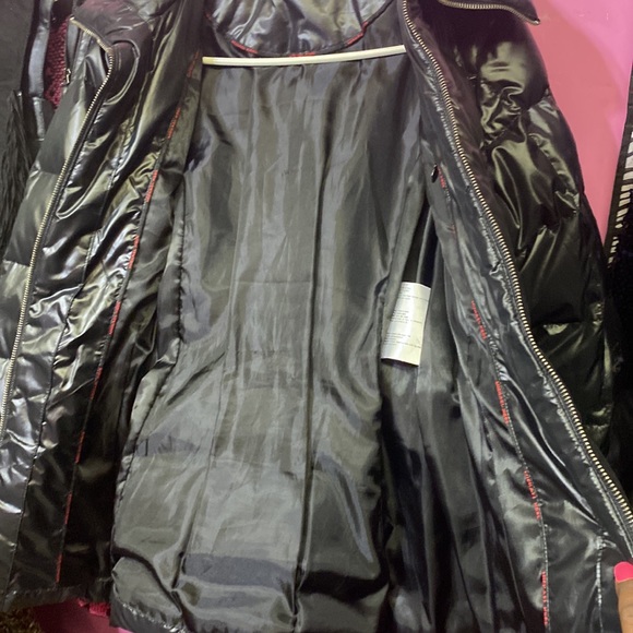 SOLD - Picture 5 of 6